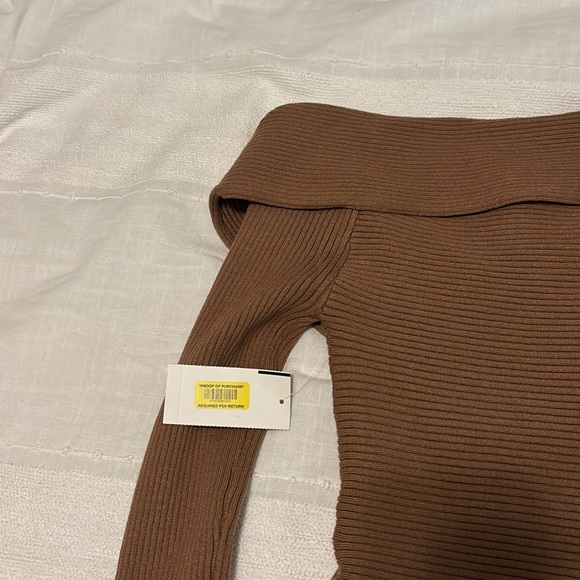 ASTR Zayla Sweater in Camel - Picture 10 of 13